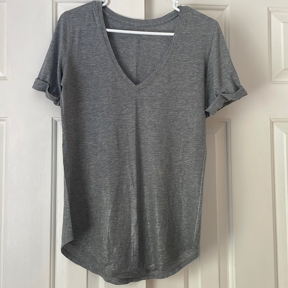 Lululemon Tshirt